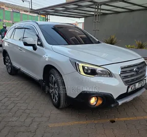 Subaru Outback 2016 White