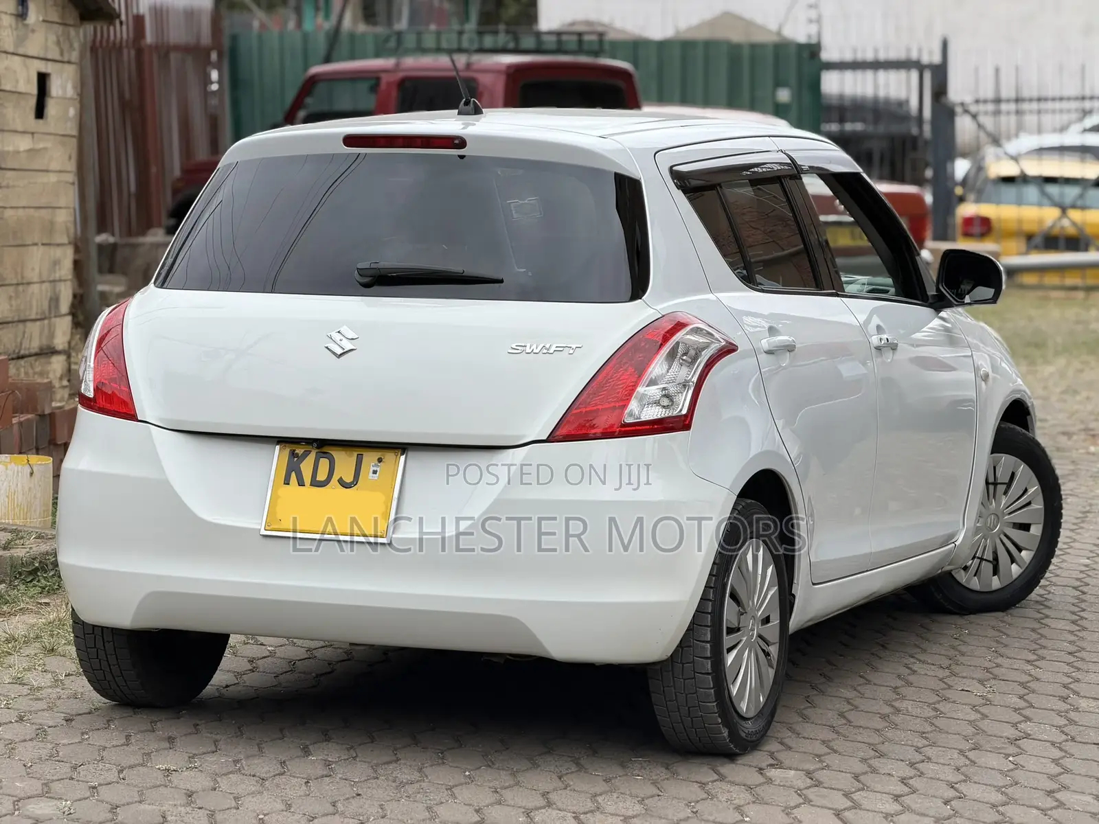 Suzuki Swift 2015 White