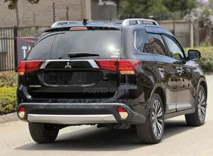Mitsubishi Outlander 2019 Black