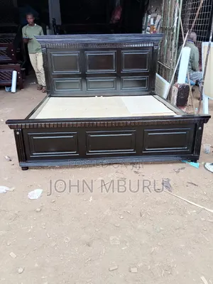 Black Block Board Bed 5by6