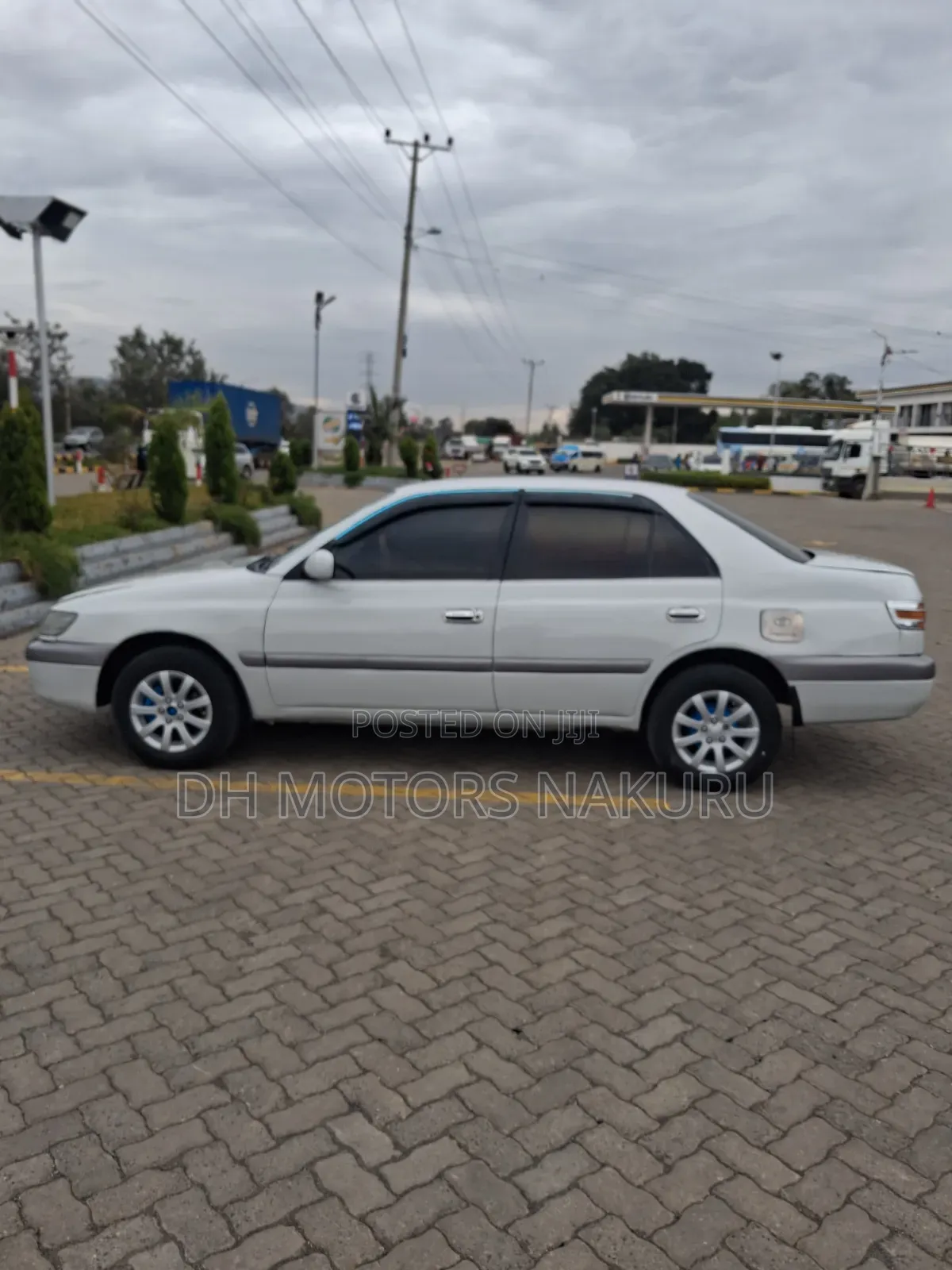 Toyota Premio 2001 White