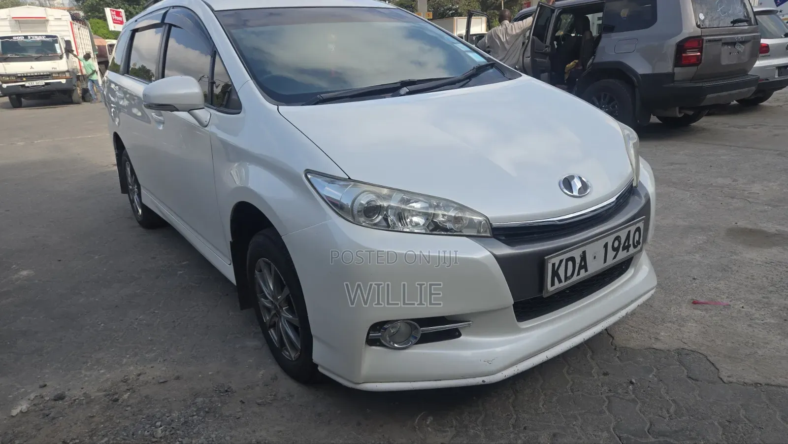Toyota Wish 2013 White