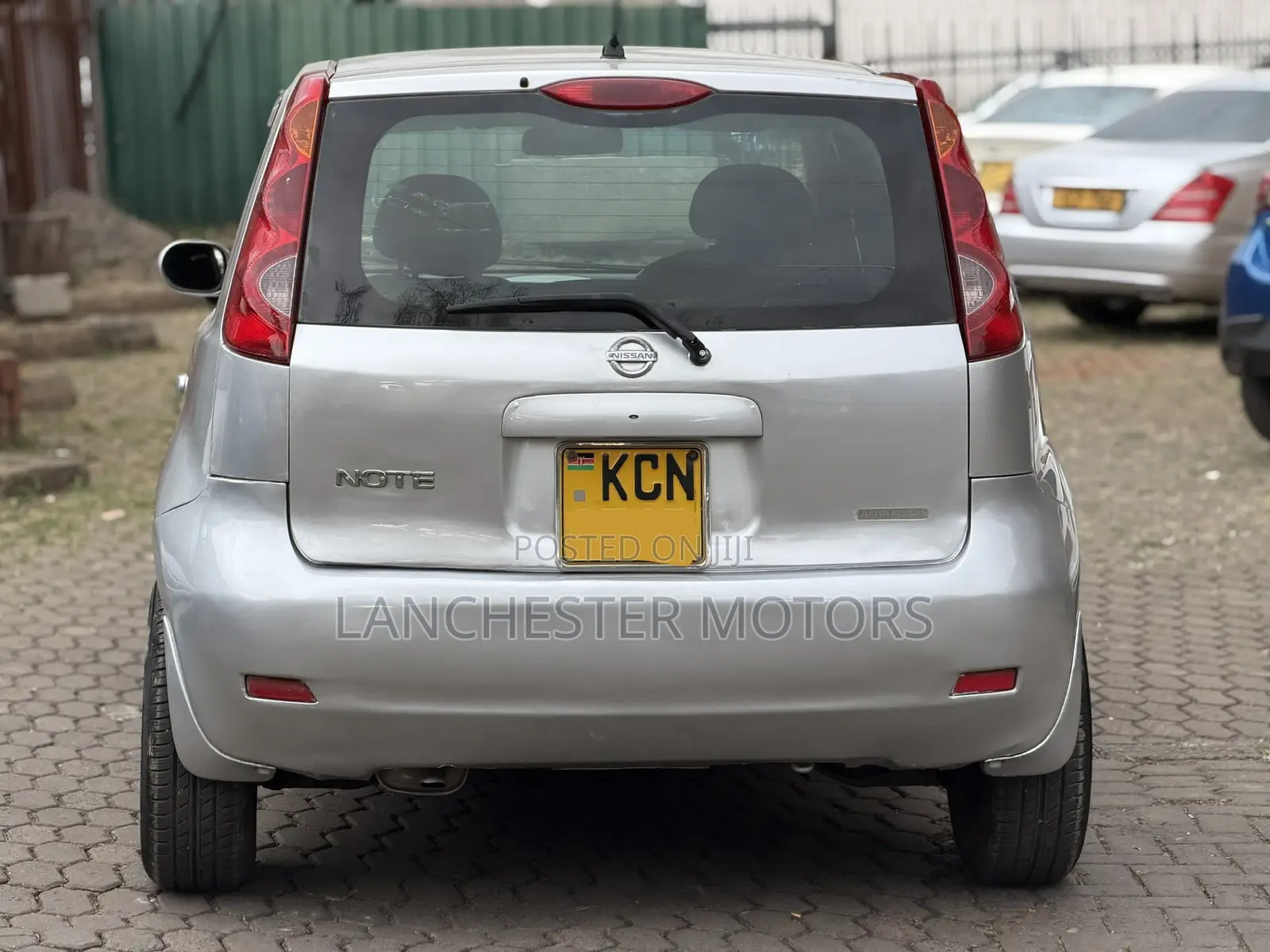 Nissan Note 2010 Silver