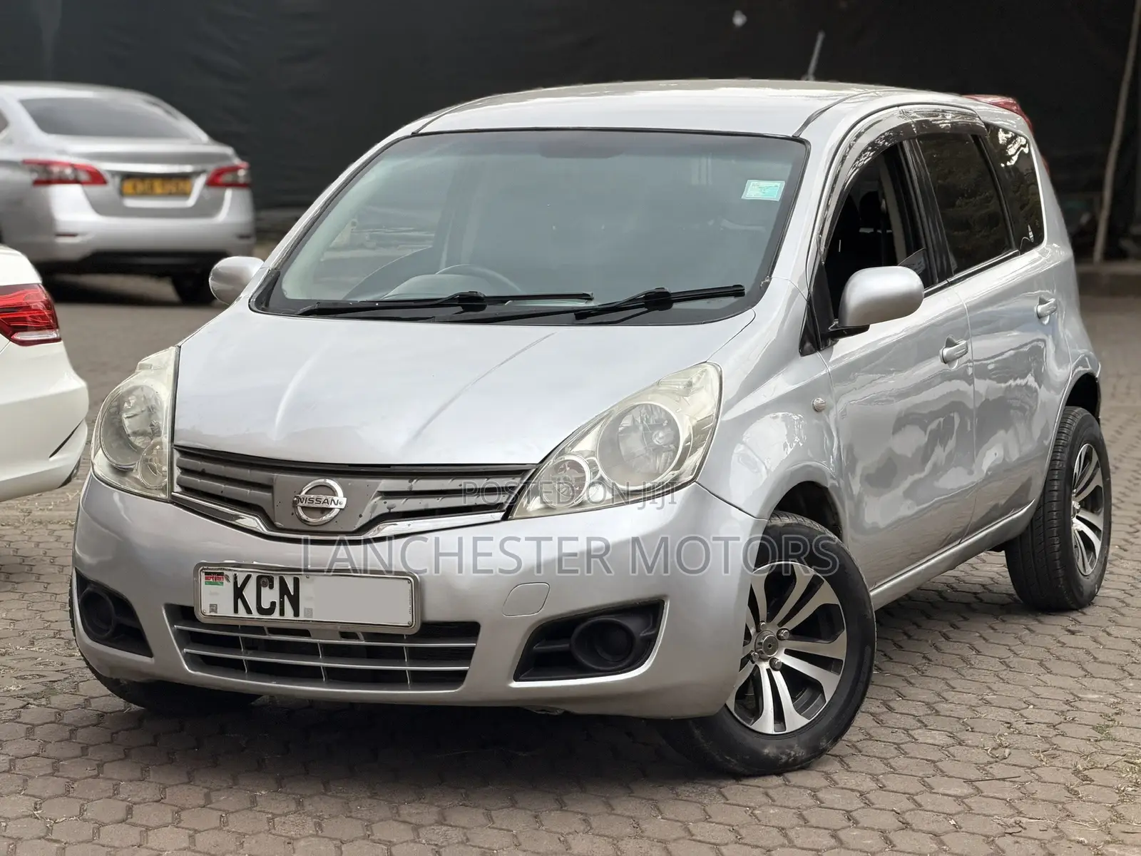 Nissan Note 2010 Silver