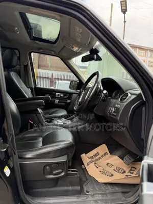 Land Rover Discovery 2013 Black