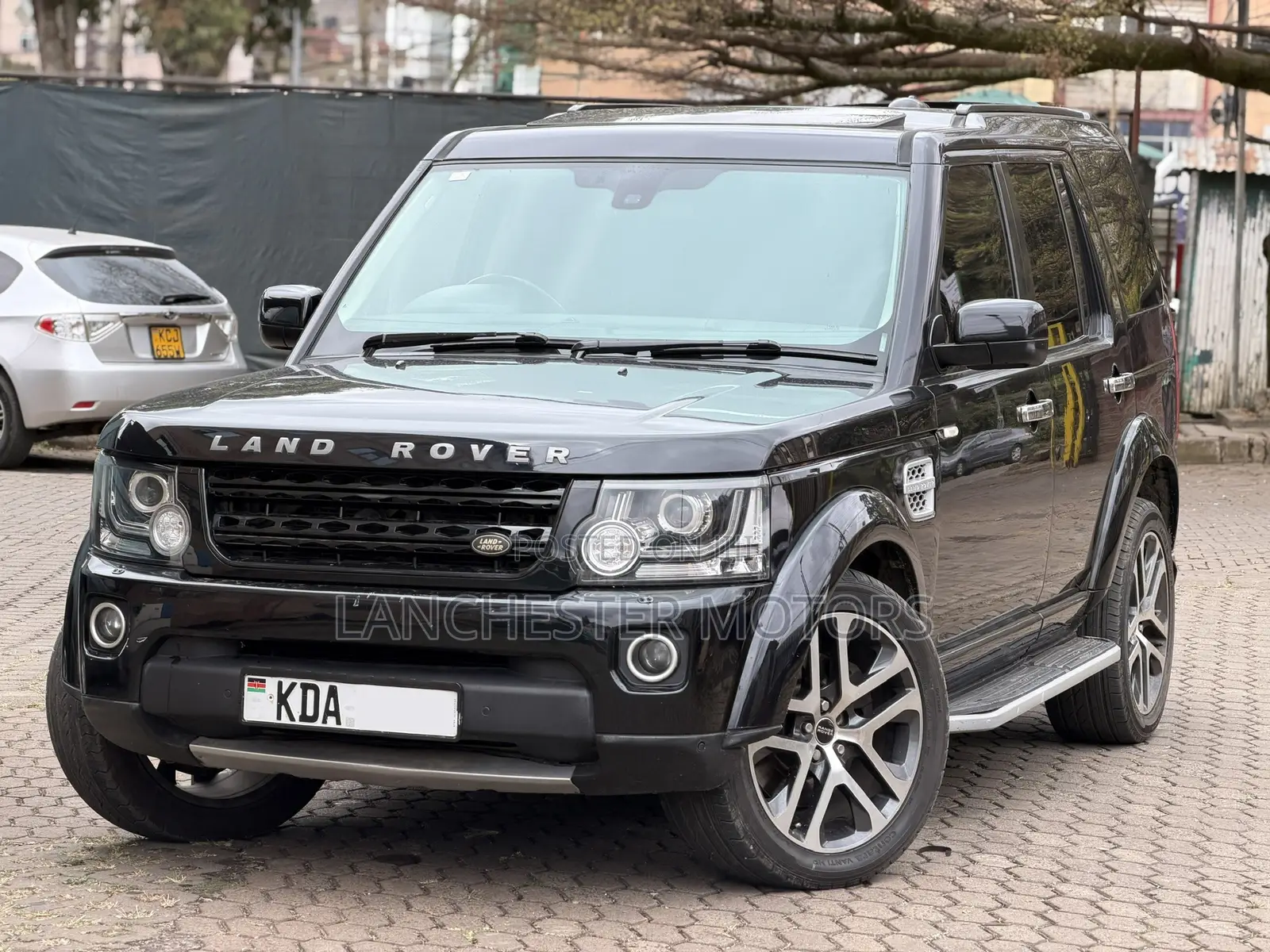 Land Rover Discovery 2013 Black