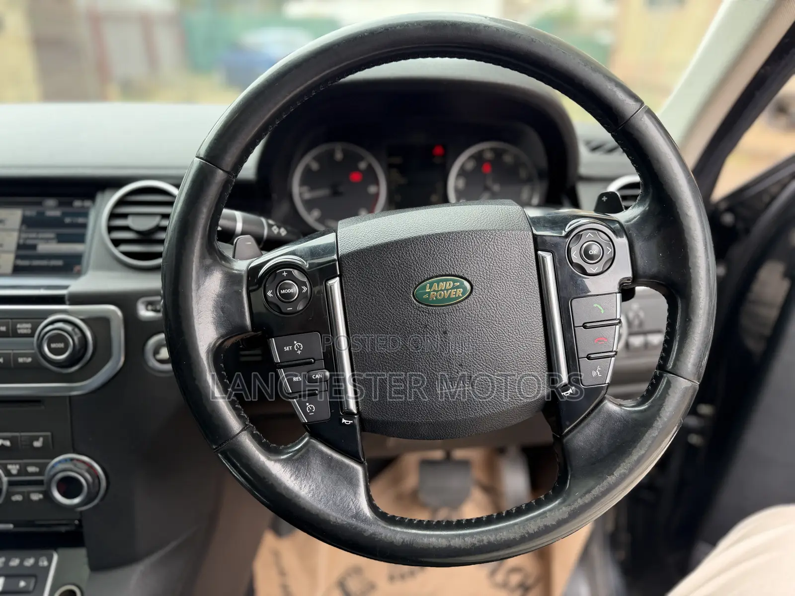 Land Rover Discovery 2013 Black