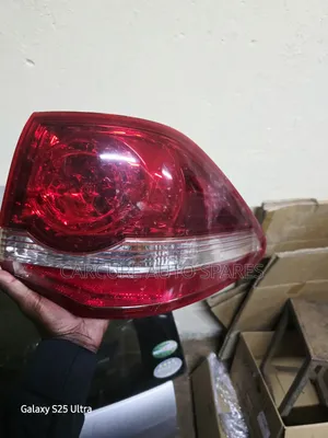 Crown Athlete 2008 Tail Back Light