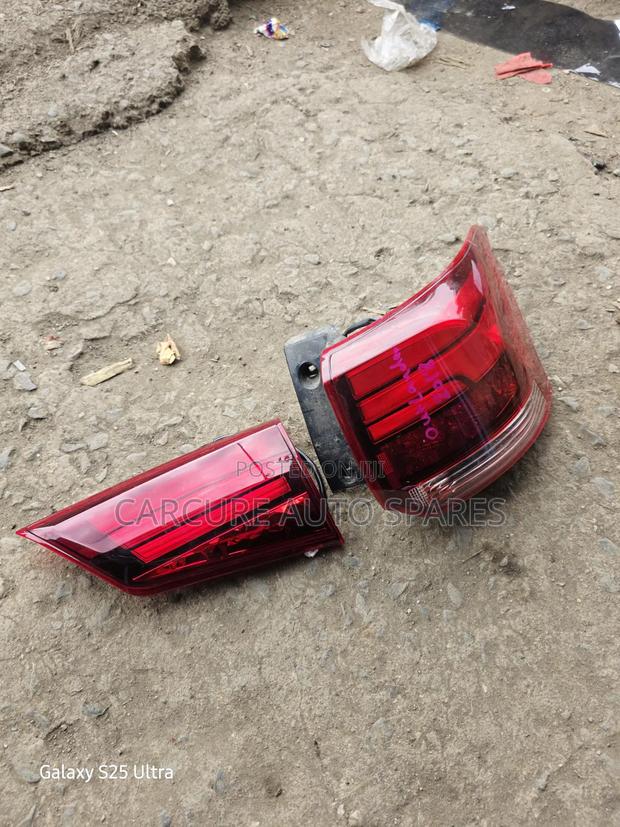 Outlander 2015 to 2020 Tail Back Light - thumbnail 2