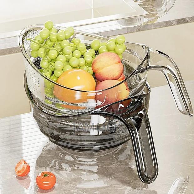 Acrylic Colander – Kitchen Fruit & Vegetable Strainer - Ev - main view