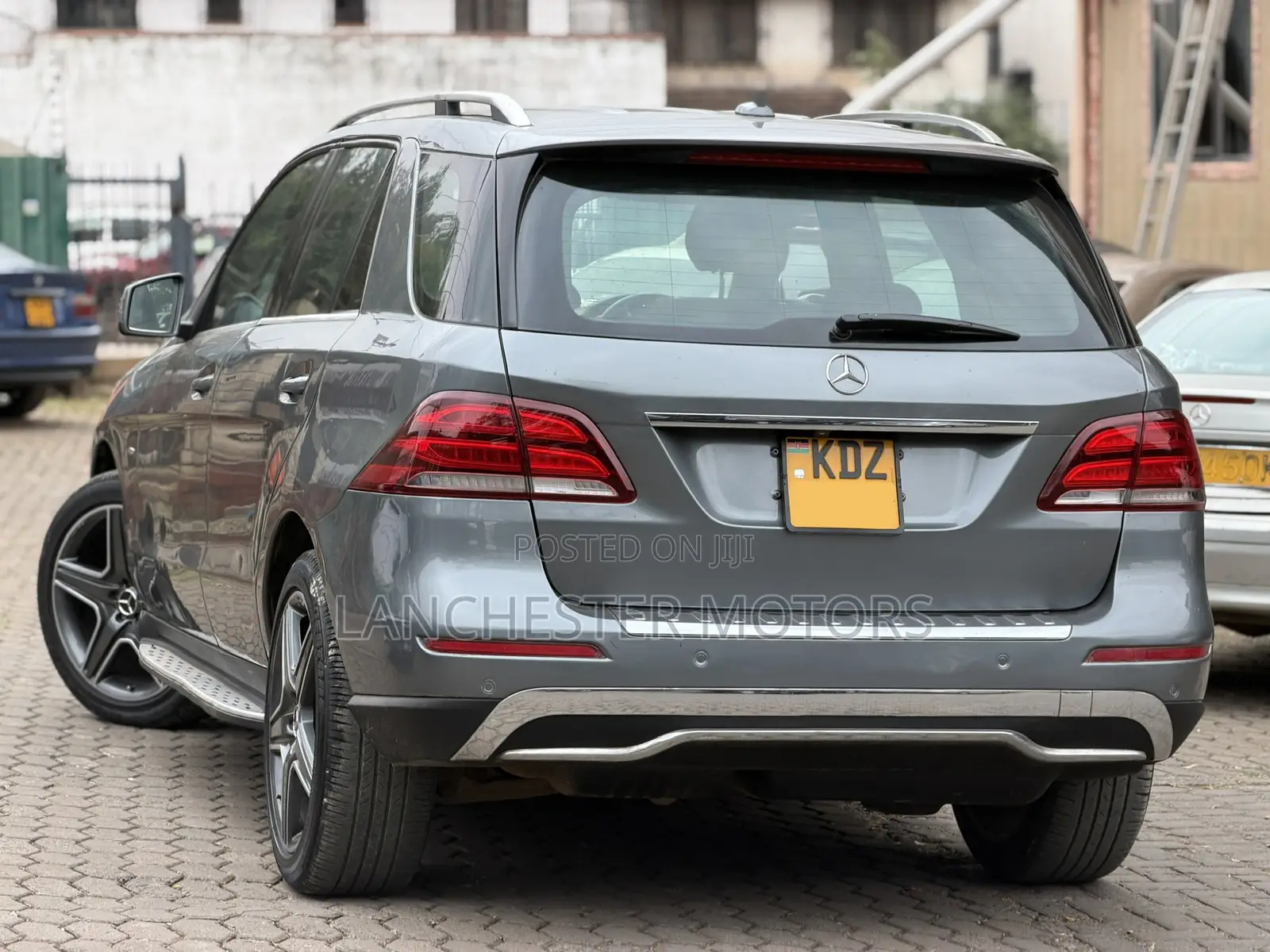 Mercedes-Benz M Class 2012 Gray