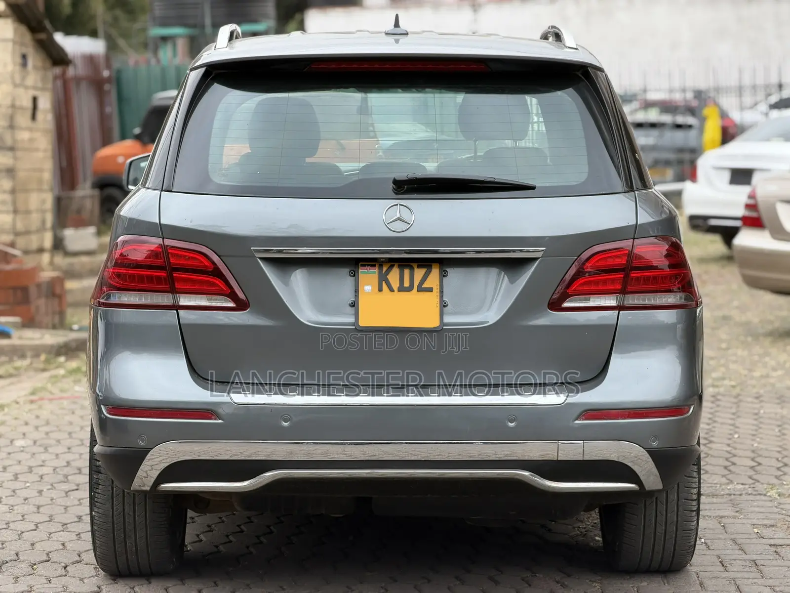 Mercedes-Benz M Class 2012 Gray