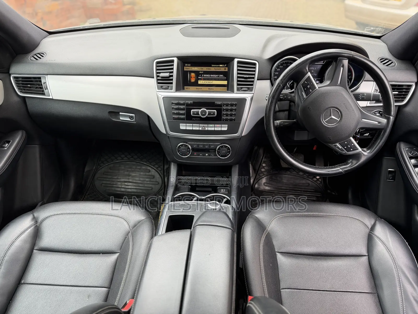 Mercedes-Benz M Class 2012 Gray