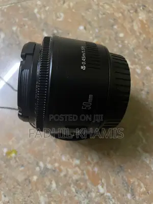 Prime Lens 50mm 1.8 + Hood