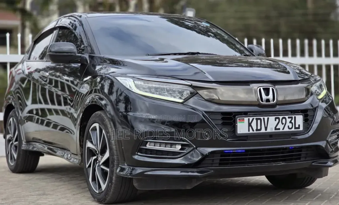 Honda Vezel 2018 Burgundy