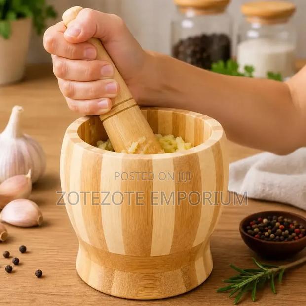 Bamboo Mortar and Pestle - thumbnail 2