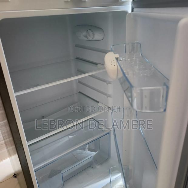 Refrigerator - thumbnail 4