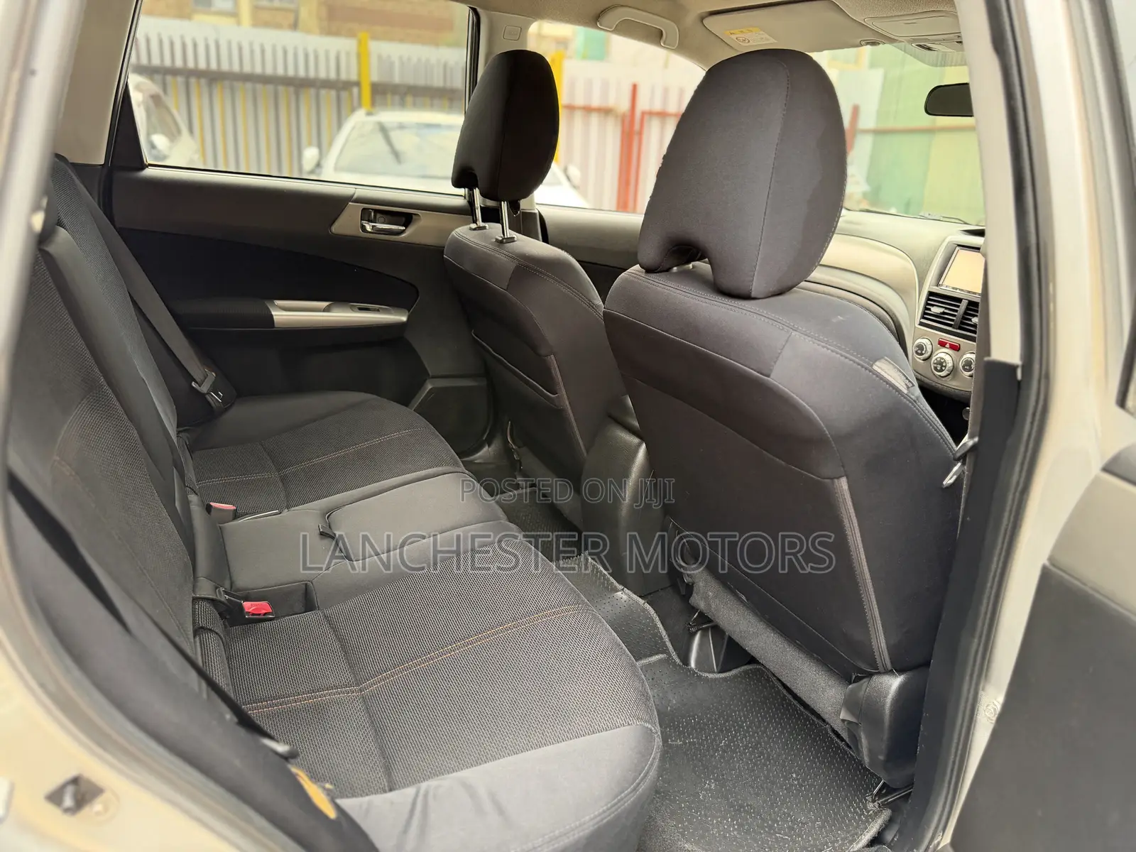 Subaru Forester 2011 Silver