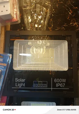 High Power 600Watts Solar Flood Light