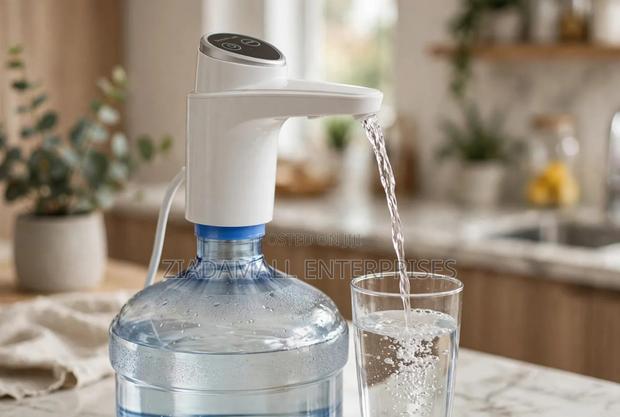 Rechargeable Automatic Water Pump - main view