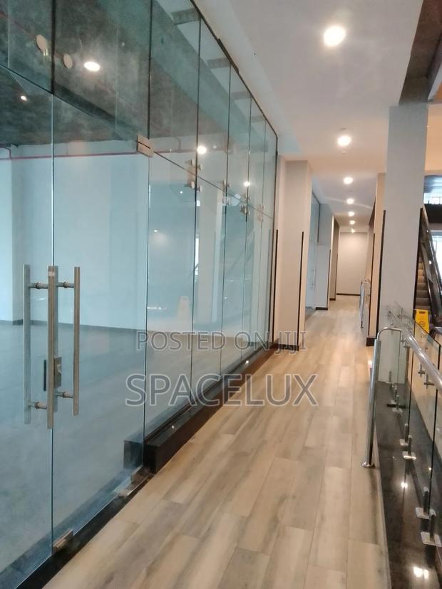 Nice Showroom & Retail Shops - thumbnail 4