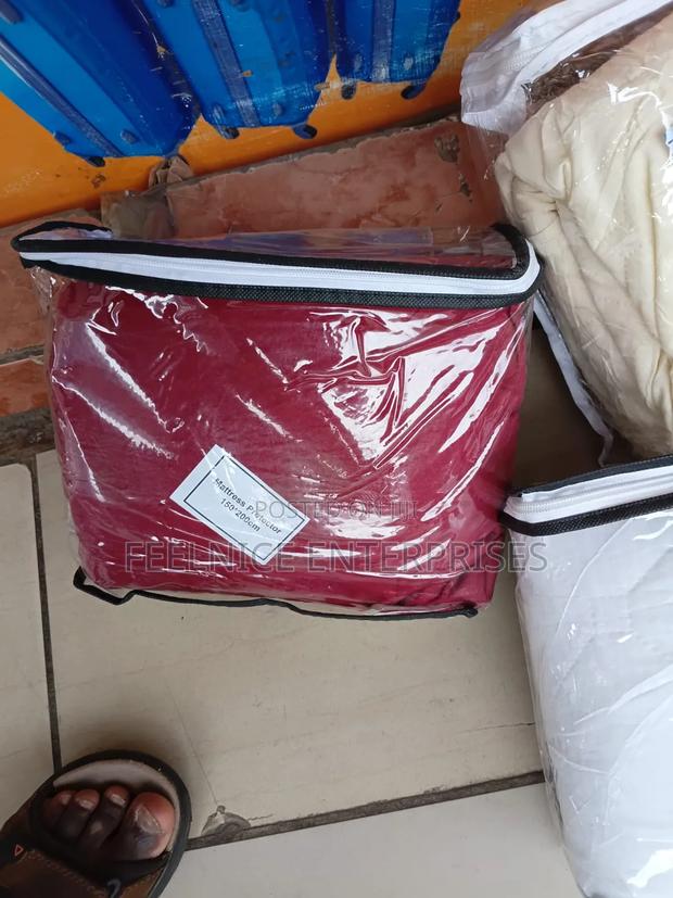 Tc Brand Velvet Duvet - thumbnail 2