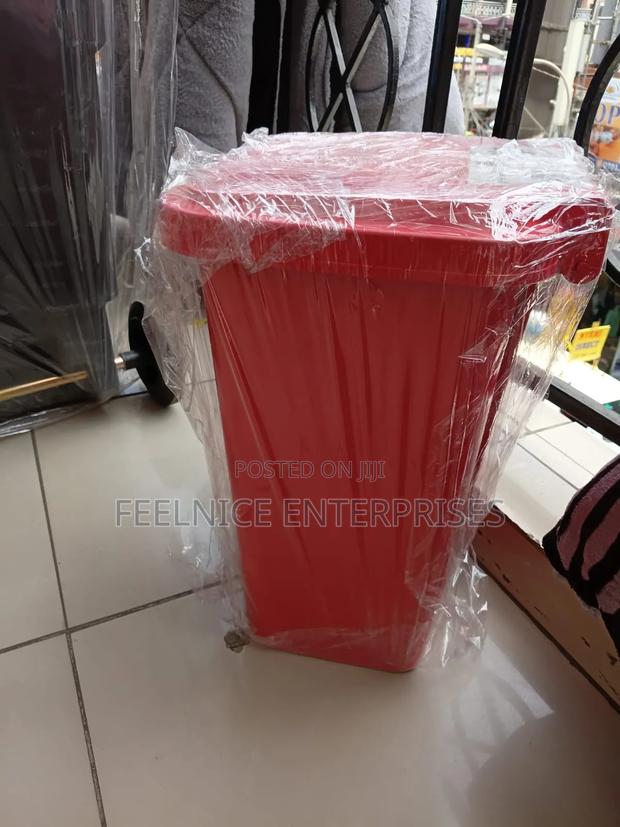 Nel Pedal Bin 30 Litres - main view