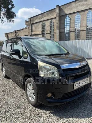 Toyota Noah 2008 Black