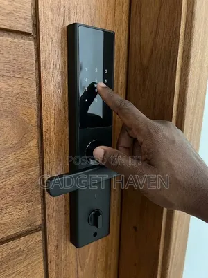 Advanced Smart Door Lock With Multiple Unlocking and App Access