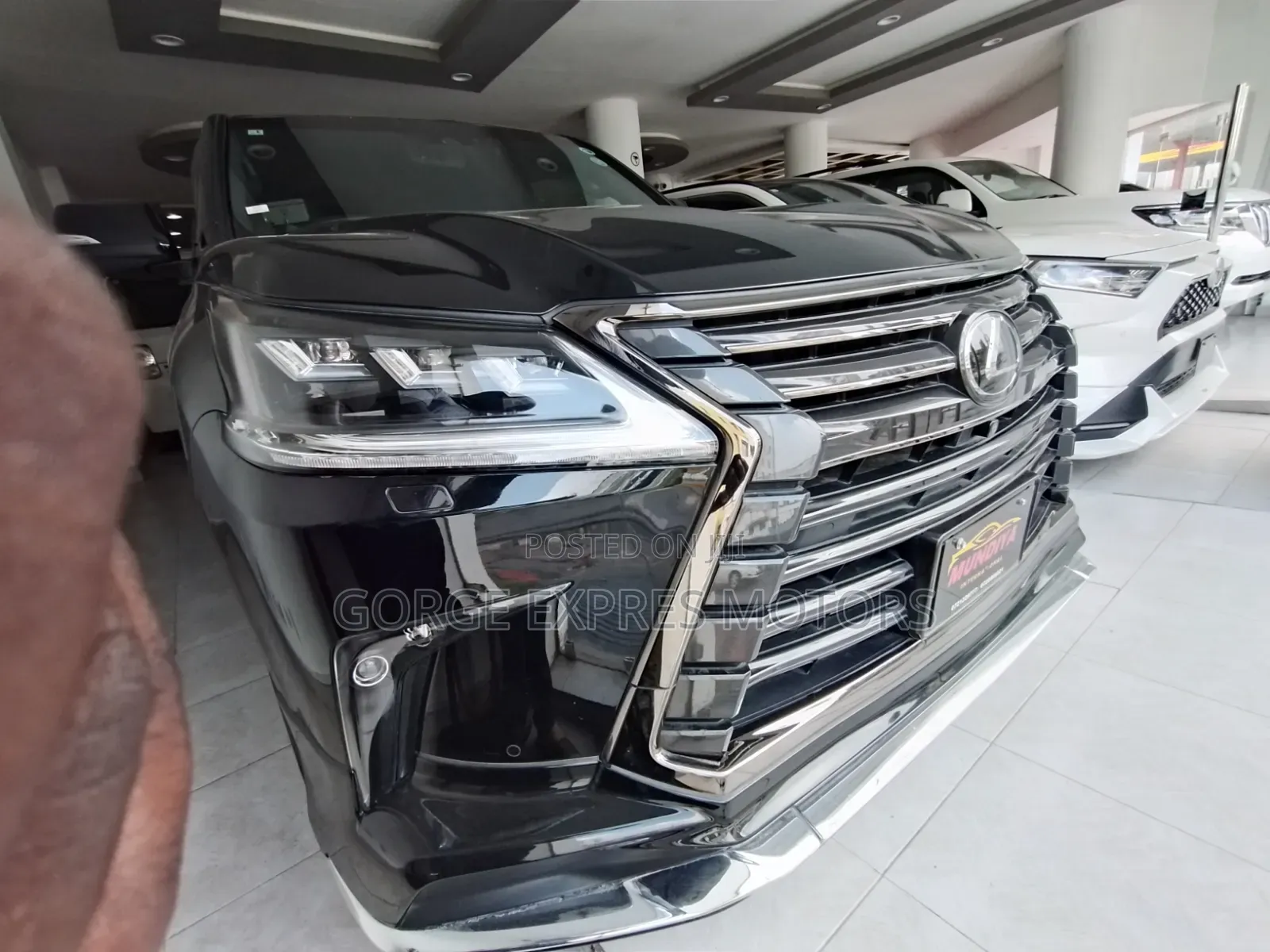 Lexus LX 570 AWD 2020 Black