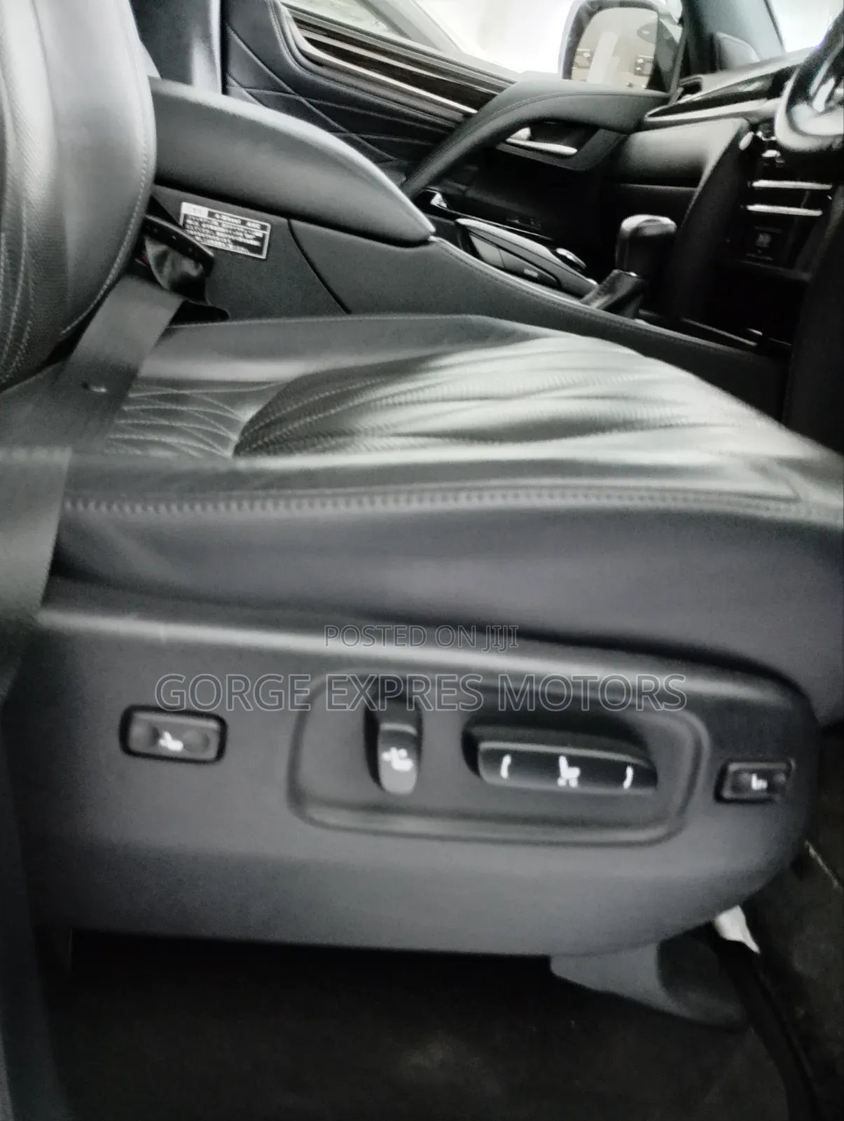 Lexus LX 570 AWD 2020 Black