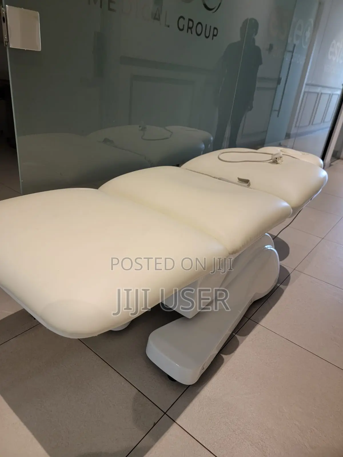 Electric Medical/Treatment Bed