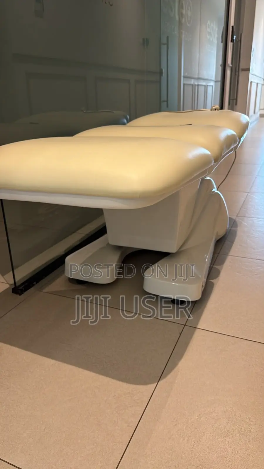 Electric Medical/Treatment Bed