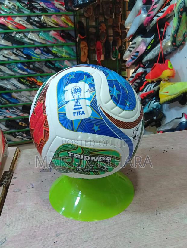 Adidas Trionda Ball - main view