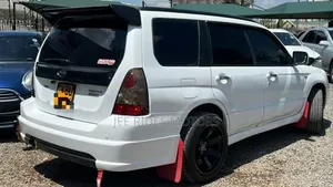 Subaru Forester 2006 Off white