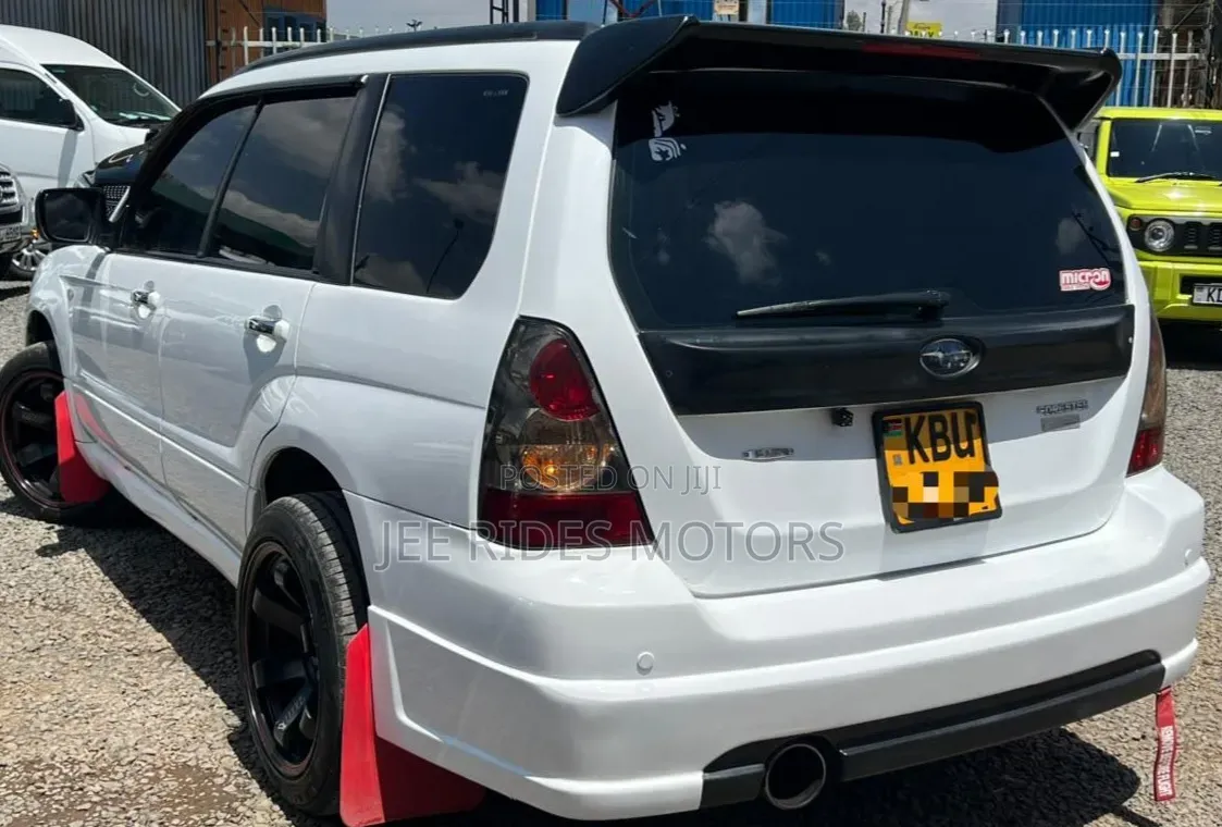 Subaru Forester 2006 Off white