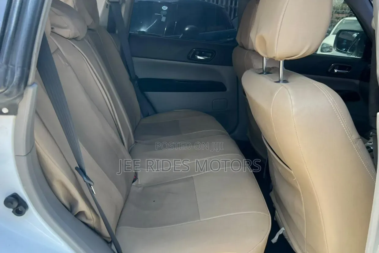 Subaru Forester 2006 Off white