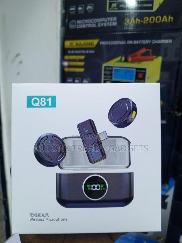 Q81 Wireless Phone Microphone With Digital Display Case - thumbnail 2