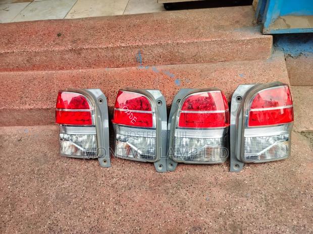 Tail Light Spade - thumbnail 2