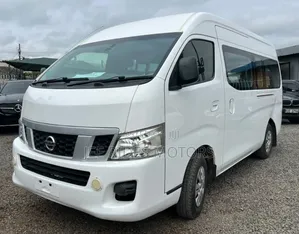 Nissan Caravan (Urvan) 2017 White