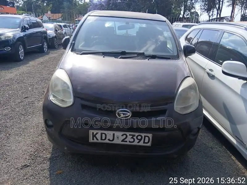 Daihatsu Boon 2015 Purple