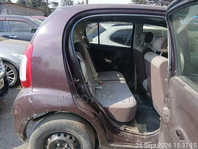 Daihatsu Boon 2015 Purple