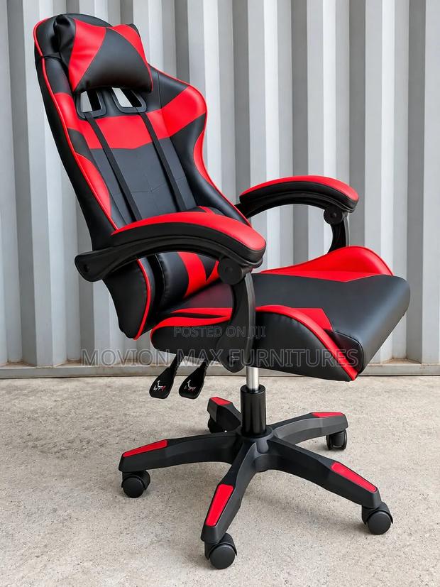 Gamer,Red and Black Premium Gaming Chair With Reclining Backrest