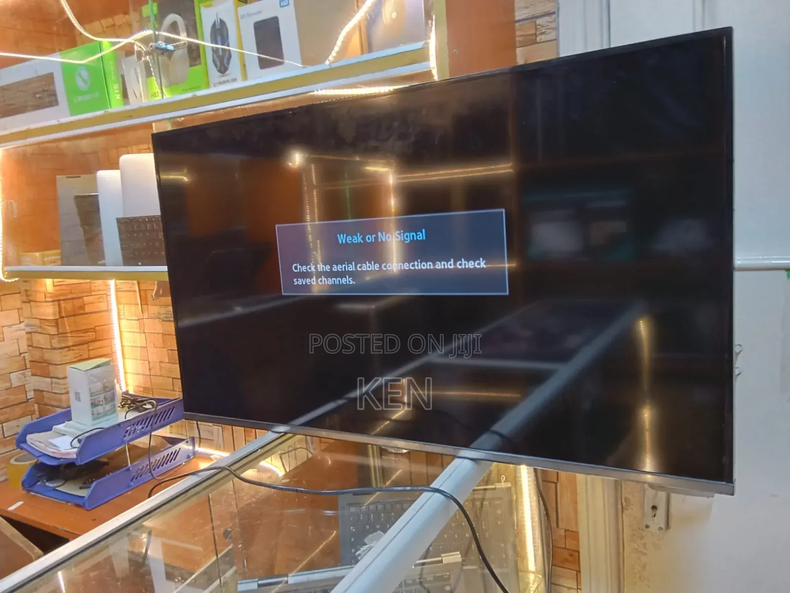 Samsung 40 Inches TV