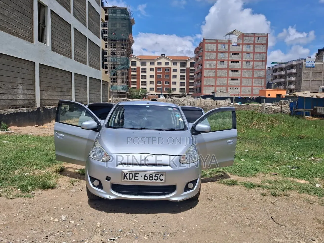 Mitsubishi Mirage 2014 Silver