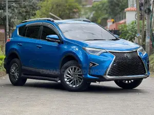 Toyota RAV4 2018 Blue