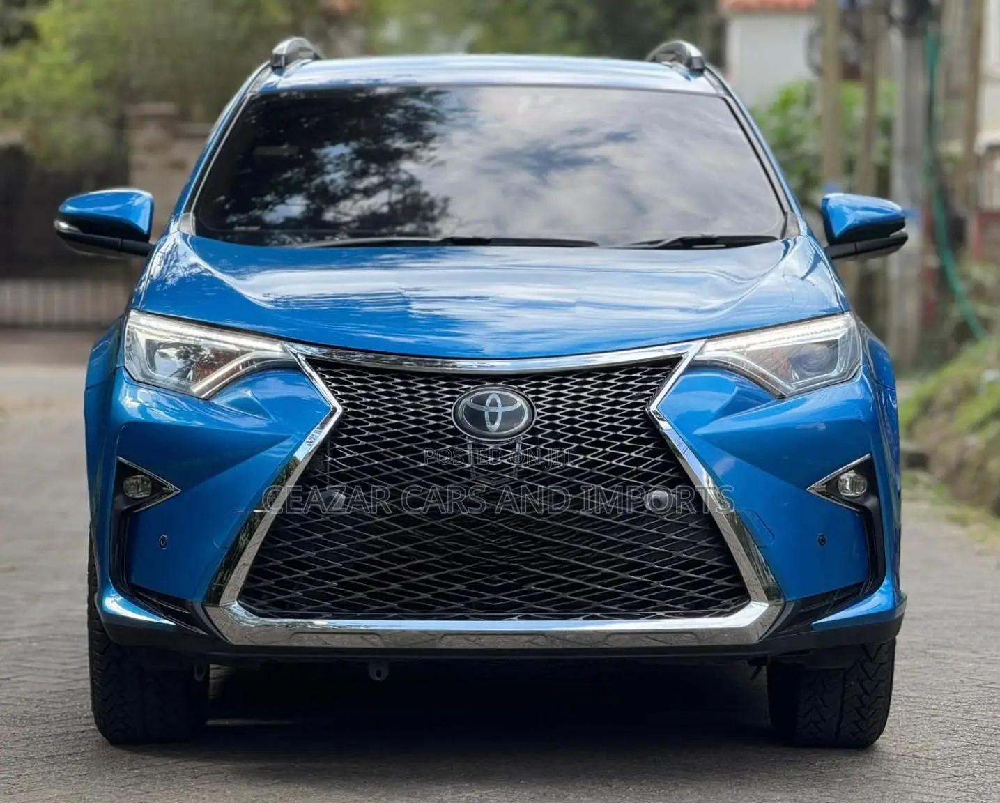 Toyota RAV4 2018 Blue