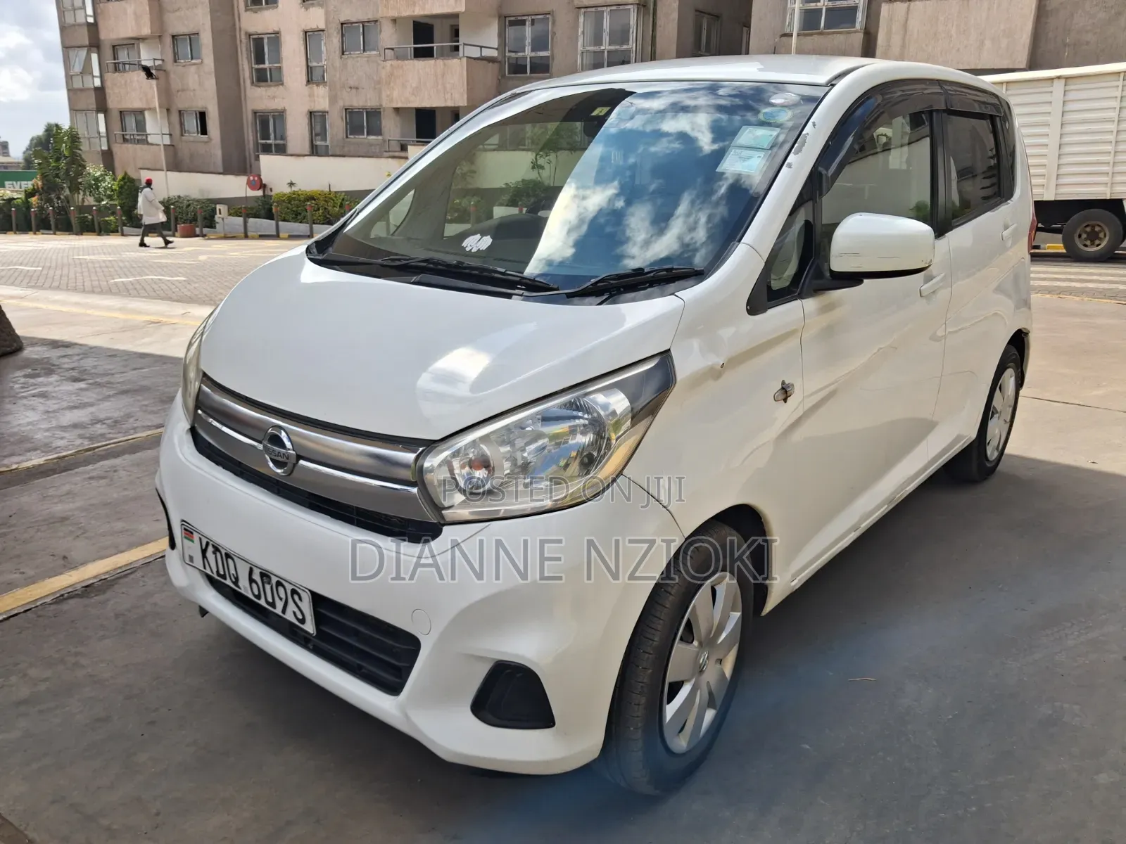 Nissan Dayz 2017 White