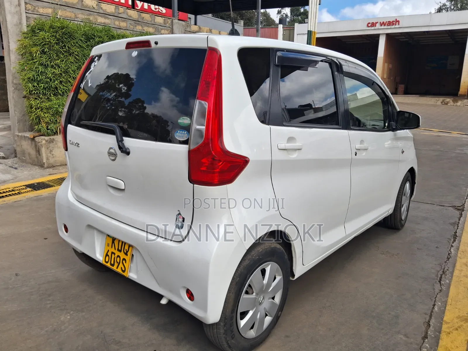 Nissan Dayz 2017 White