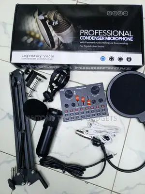 BM800 Podcast Microphone Bundle With V8S Audio Mixer